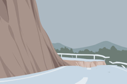 梦见水把路淹了是什么意思